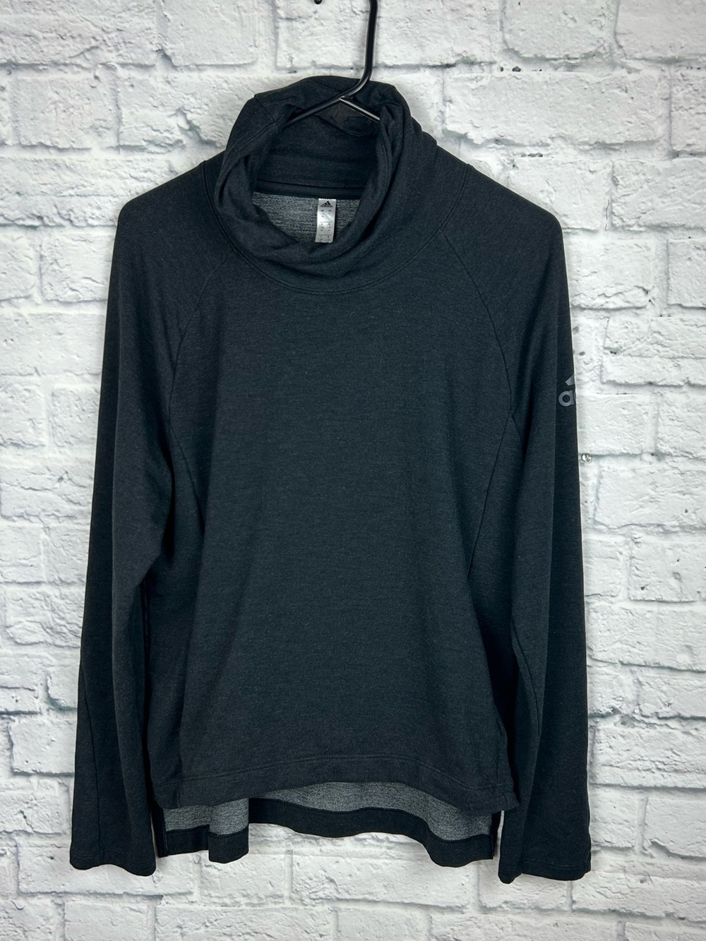 Adidas Women’s Cowl Neck Pullover Large Charcoal Gray Long Sleeve Athletic Top